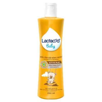 Sữa tắm gội Lactacyd Baby Active Play giúp dưỡng ẩm, giảm kích ứng cho da bé chai 250ml